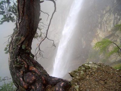 017-Im Klettersteig Lehner Wasserfall